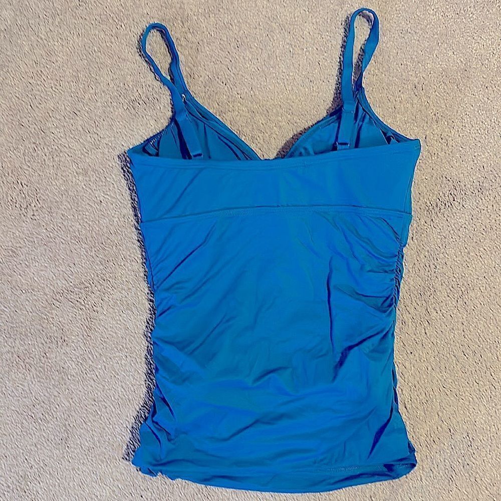 Coco Contours Swimsuit Tankini Top! - Picture 2 of 10